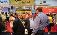 José Tadeu visita estande do Crea-RO no III Feirão da Caixa