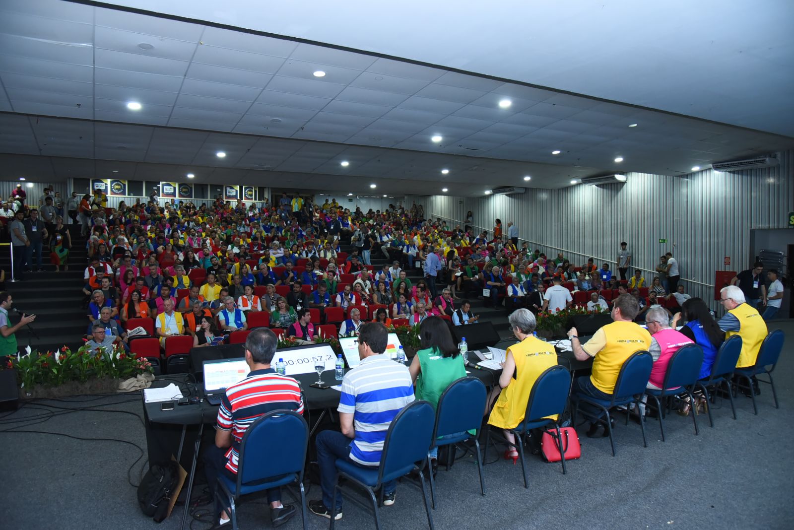 Debates envolveram temas complexos, marcados pela troca de ideias voltadas para a defesa da sociedade